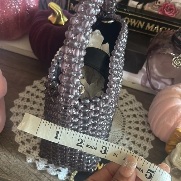 ☠️LD Kendra Dandy Skull Beaded Crossbody Bag 2023 Rare HTF☠️ - Picture 14 of 15